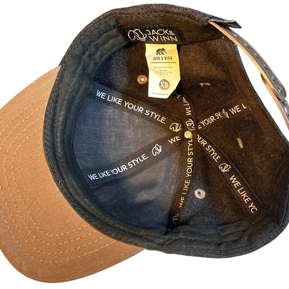 Jack & Winn Snapback Hat Kids XS Black Brown Excellent‎ Wool Blend Flat Brim